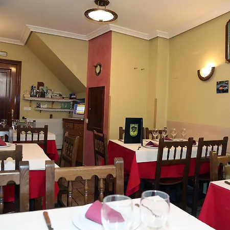 Hotel Restaurante Oviedo Luarca